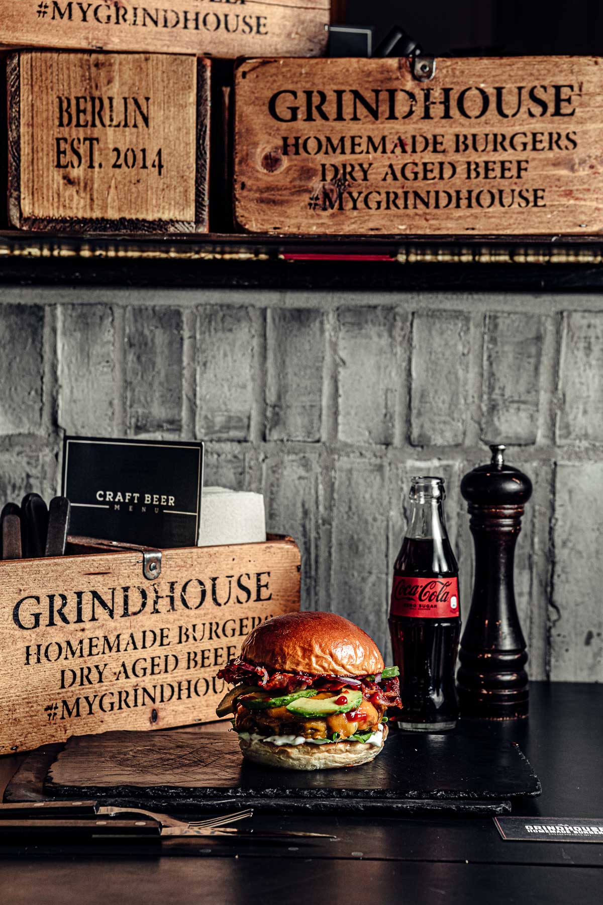 2022-05-16-Grindhouse-Restaurant-IPS70-web-1